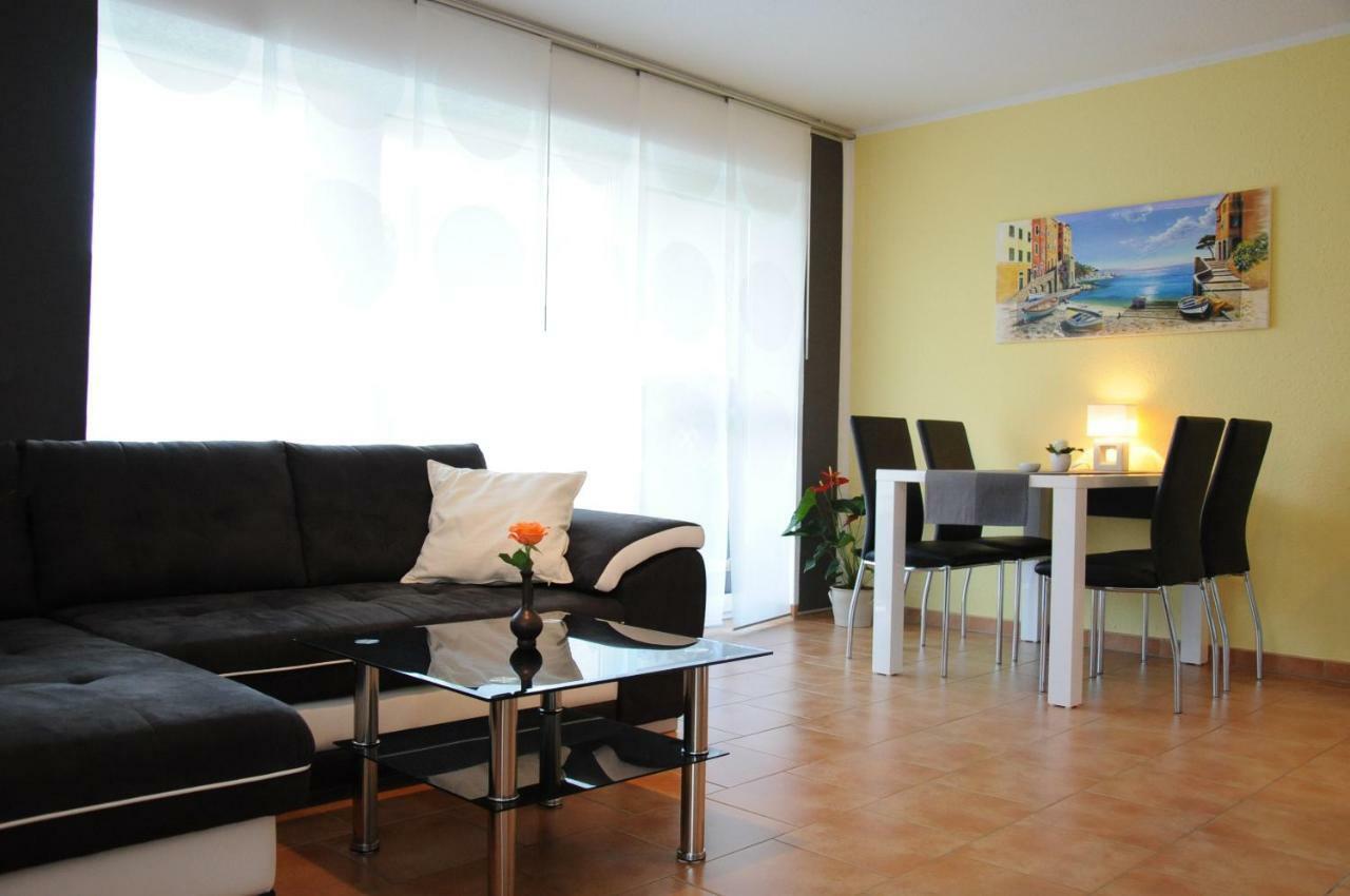 Rothe Apartment *